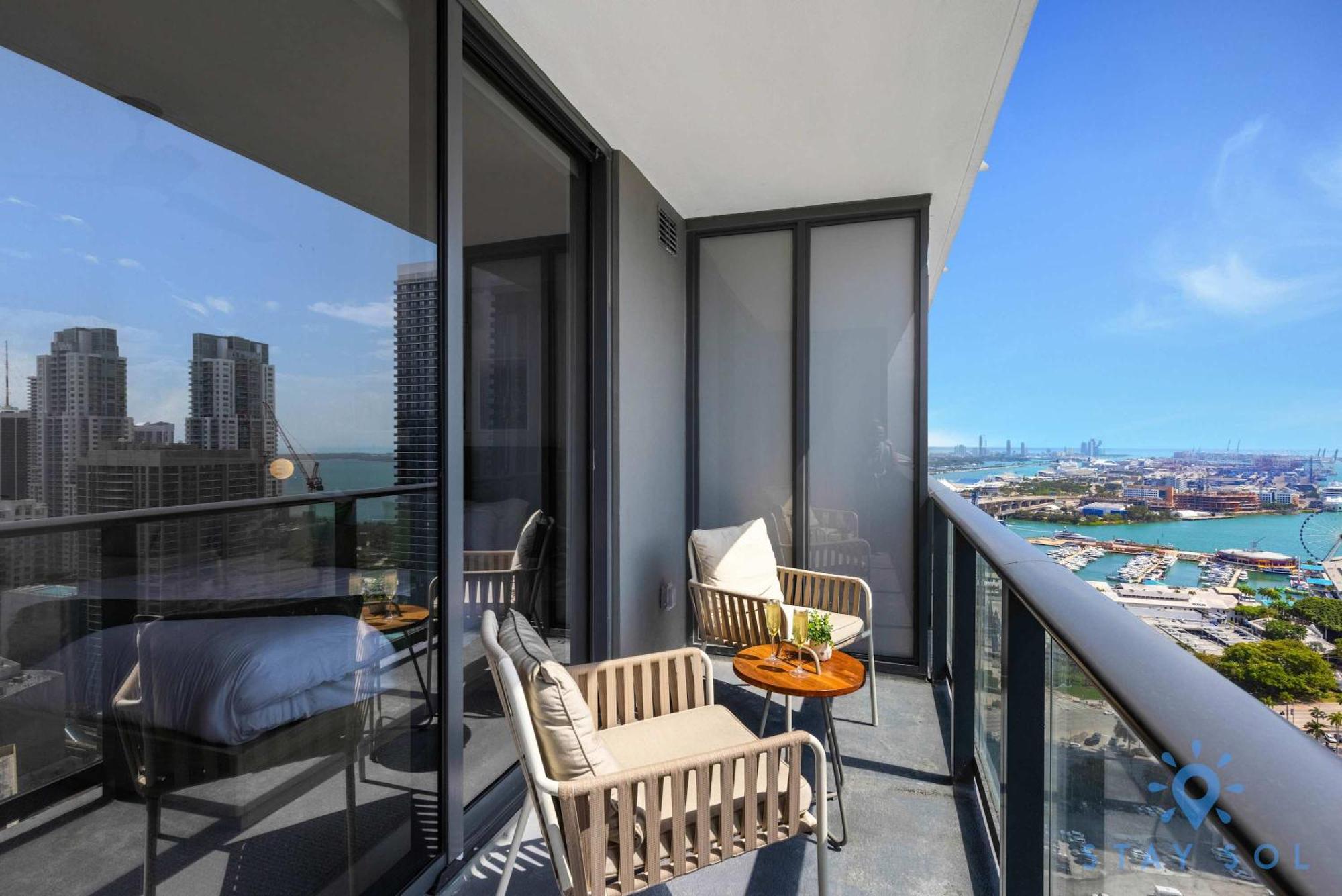 Appartement Stylish -amenities & Pool Miami